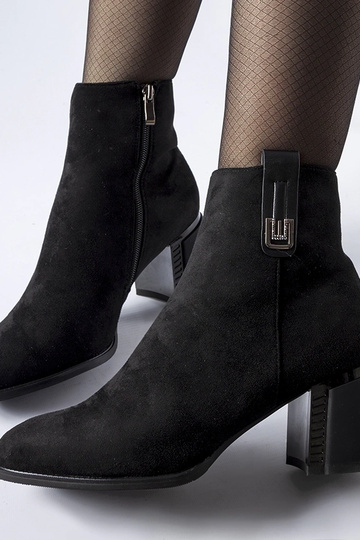 Juodi izoliuoti kulkšnies batai su Bangor kulnu 2