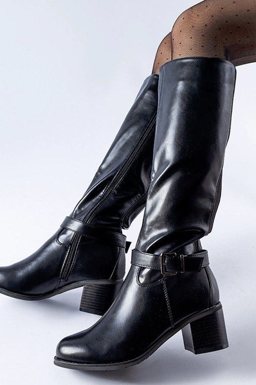 Juodi aulinukai su dekoratyvine...