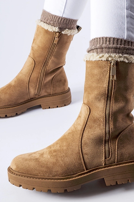 Bežinės šiltos aulinukai su... Bežinės šiltos aulinukai su...