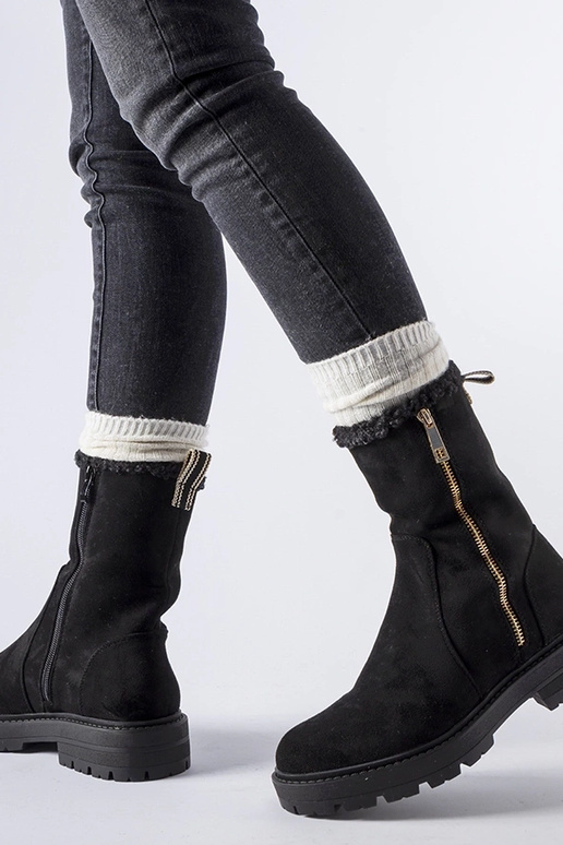 Juodos šiltos aulinukai su... Juodos šiltos aulinukai su...