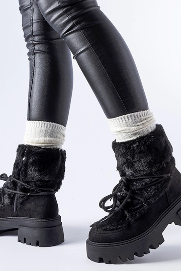 Juodi aulinukai su... 2