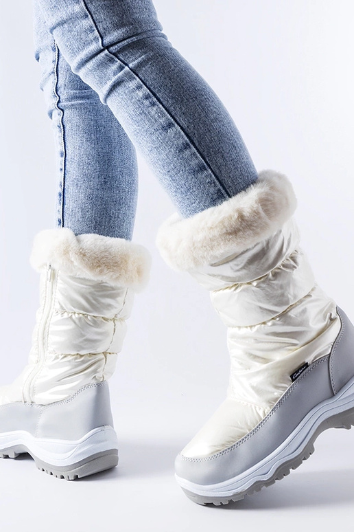 Perlų pilkos šilti žieminiai batai...