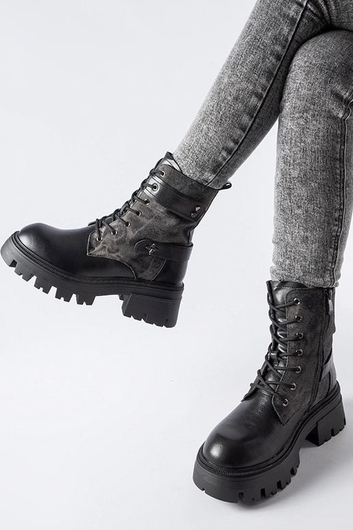 Juodi šilti trapery su protektoriumi...