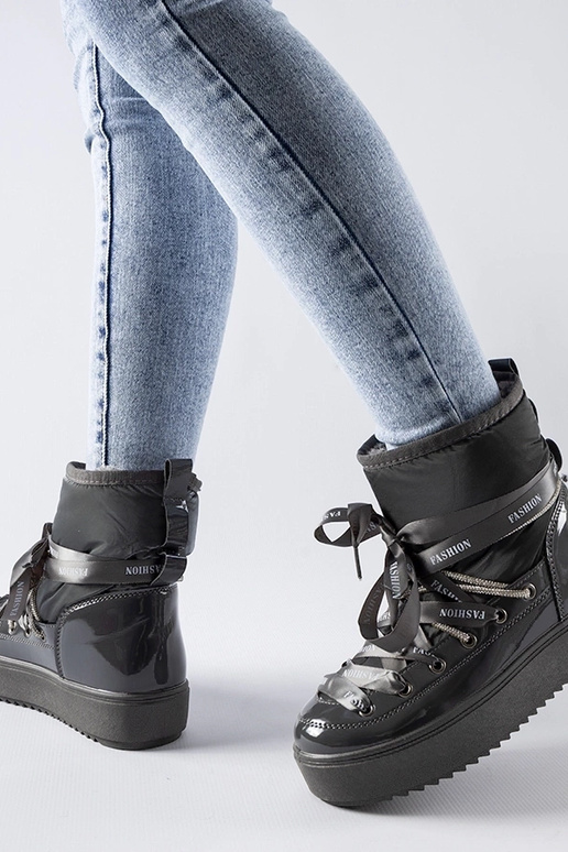 Pilki lakiruoti žieminiai batai su...