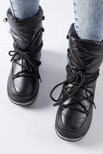 „Black Vineyard“... 2