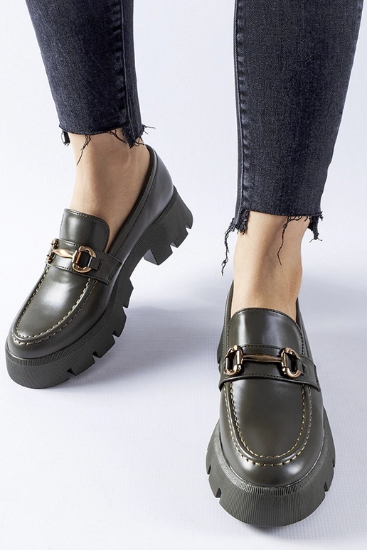 Žali batukai su sagtimi Cerzeto