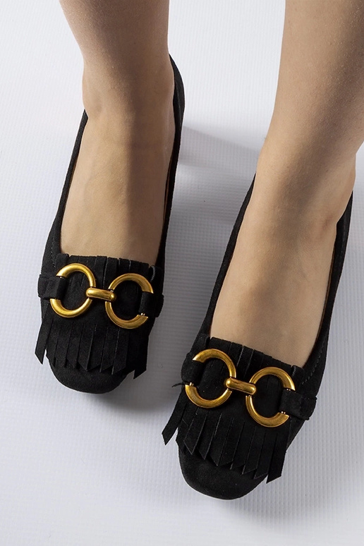 Juodos spalvos pompos su blokiniu... Juodos spalvos pompos su blokiniu...