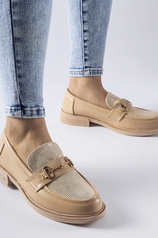 Smėlio spalvos kelnaitės su sagtimi...