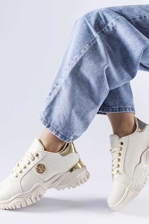 Smėlio spalvos sportbačiai su masyviu...