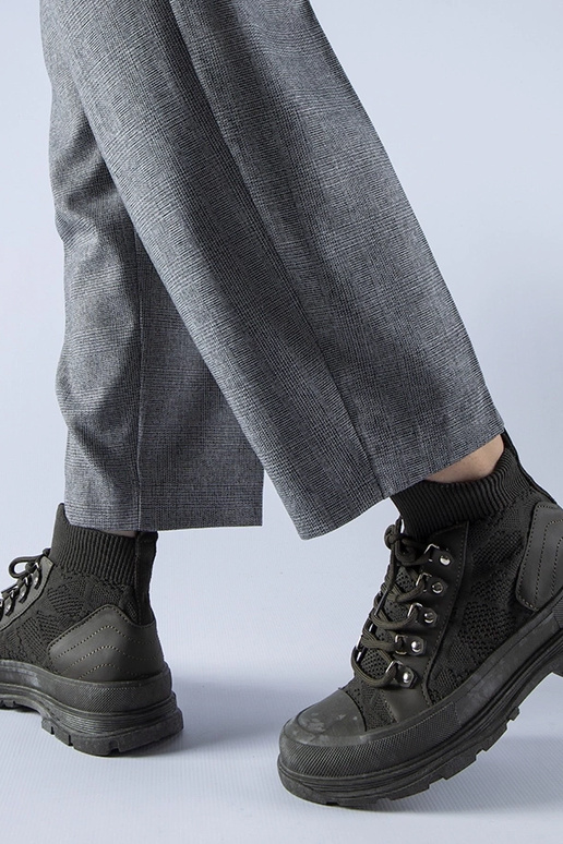 Žali aukštakulniai audinio...