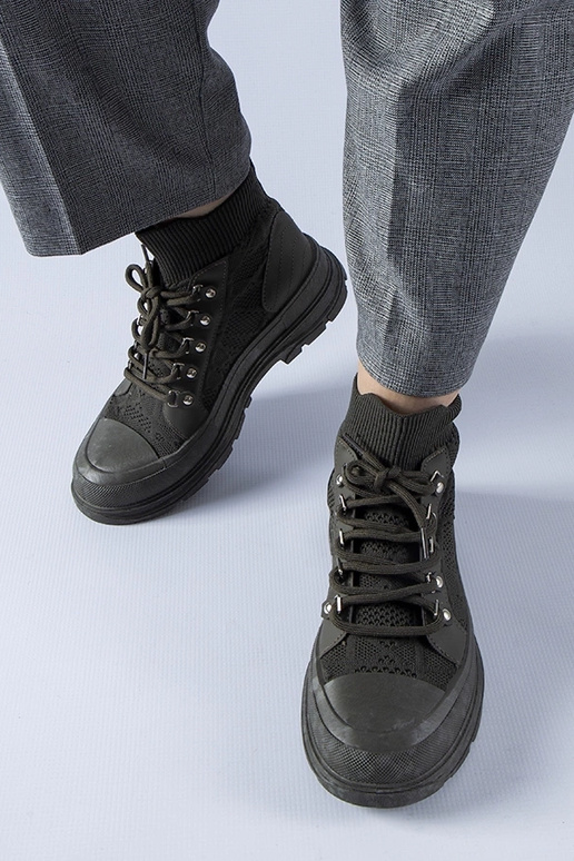 Žali aukštakulniai audinio...