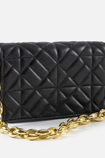 Juoda dygsniuota Bergama...