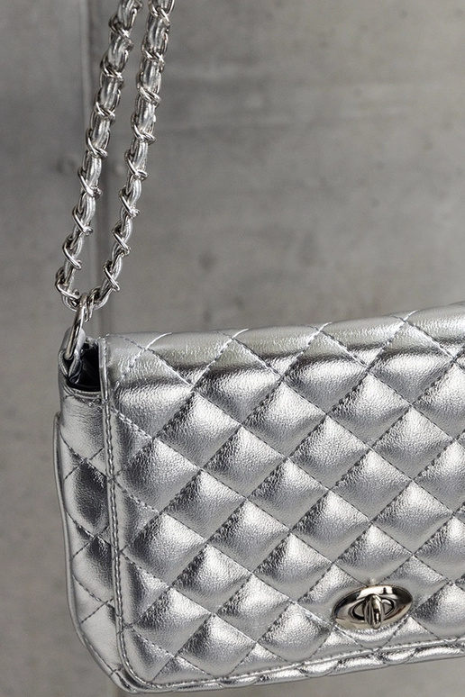 Sidabrinis dygsniuotas Quartilla... Sidabrinis dygsniuotas Quartilla...