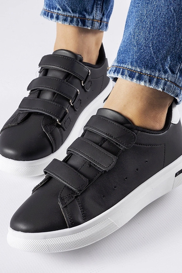 Juodi Velcro sportbačiai Paré - baltas padas 2