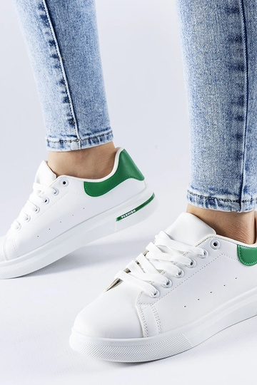 Leland baltos ir žalios... 2