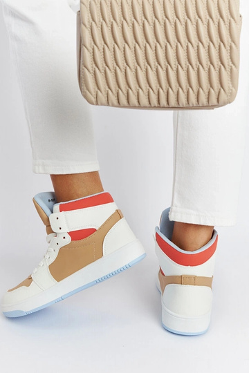 Eagan balti ir smėlio... 2