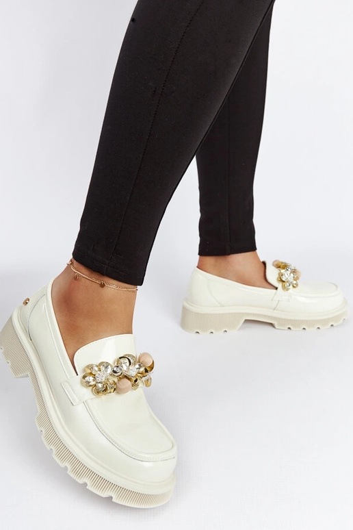 GOE NN2N4202 bežiniai lakuoti odiniai...