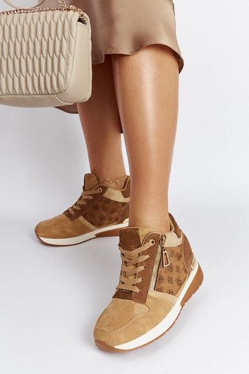 Knoxville Brown Wedge... 2