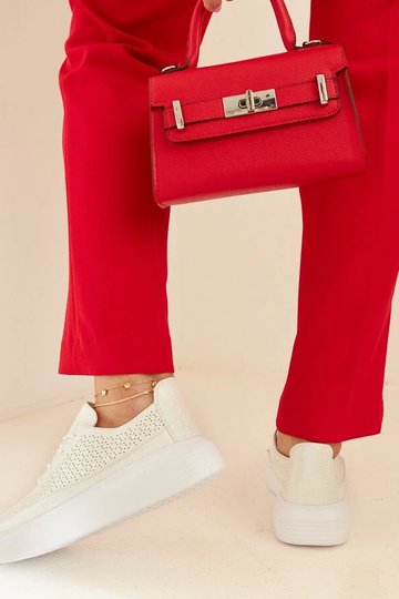 Moteriški sidabriniai... 2