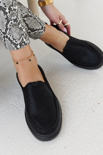 Juodi ažūriniai moteriški batai, užsegami, storu padu, Marcie 2