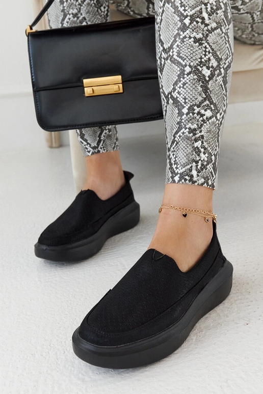 Juodi ažūriniai moteriški batai,...