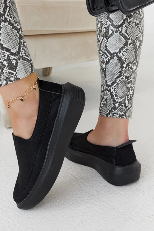 Juodi ažūriniai moteriški batai,...