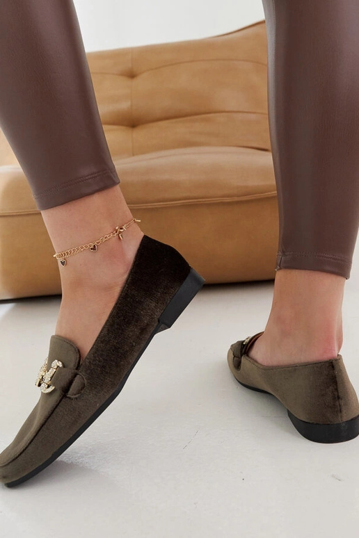 Fabrizia žali veliūriniai mokasynai...