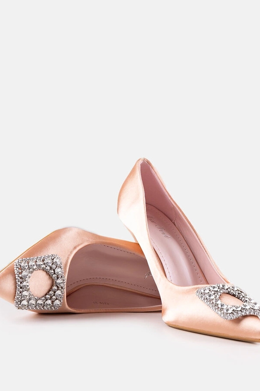 Smėlio spalvos satino spalvos...