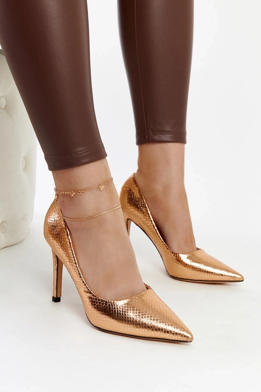 Vynų šampano lakinės odos pompos