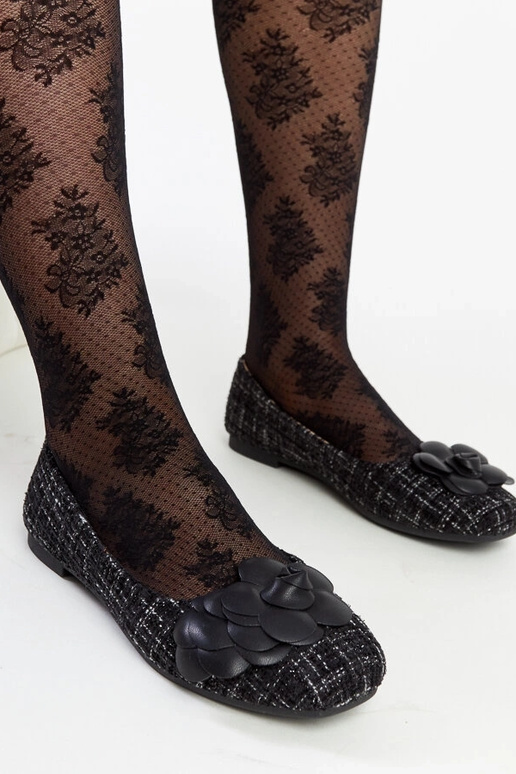 Juodi baleto buteliai su dekoratyvine...