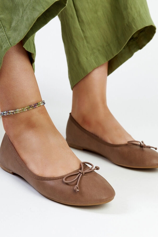 Rudos dirbtinės odos baleto buteliai...