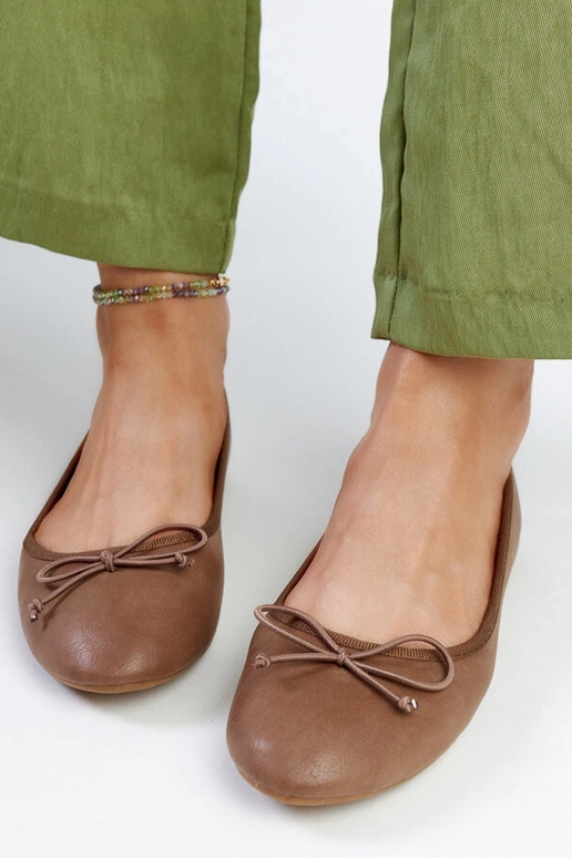 Rudos dirbtinės odos baleto buteliai...