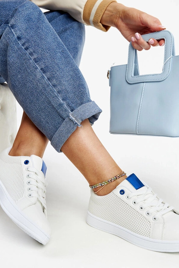 Balti dirbtinės odos...