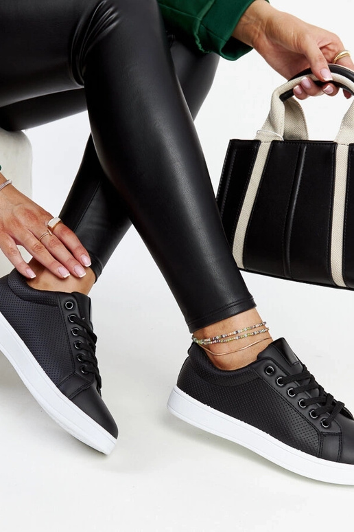 Juodi dirbtinės odos sportbačiai Semret