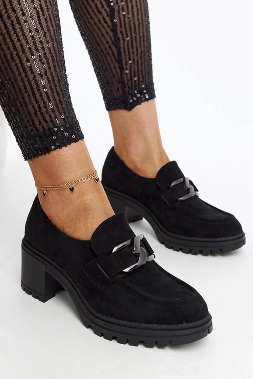 Juodos pusbačiai su odiniu įdėklu...