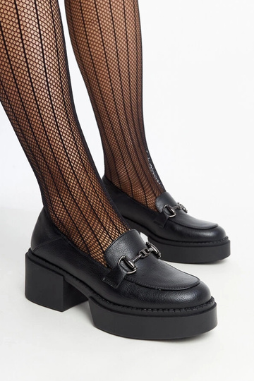 Juodi dirbtinės odos...