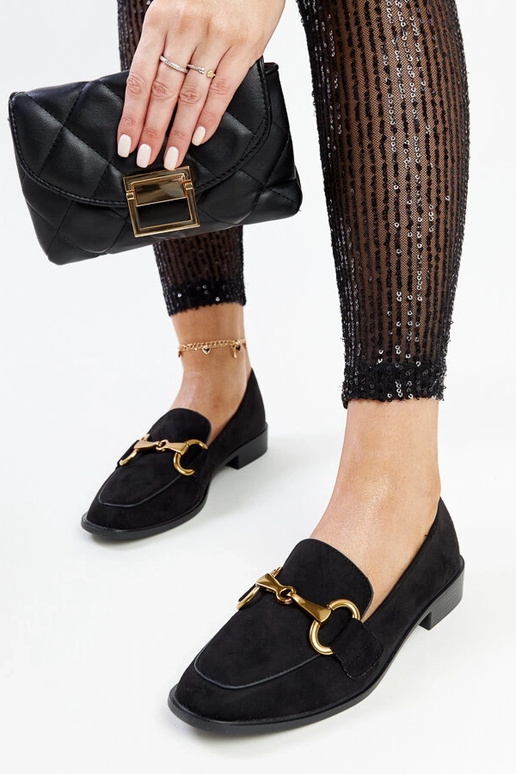 Juodi batukai su Gibarti sagtimi