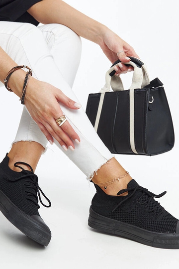 Juodi lengvi Senaida...