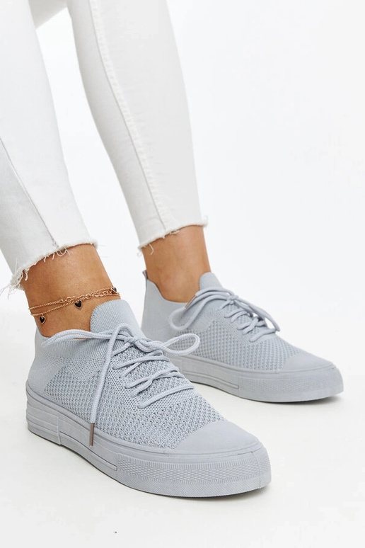 Senaida pilki lengvi sportiniai...