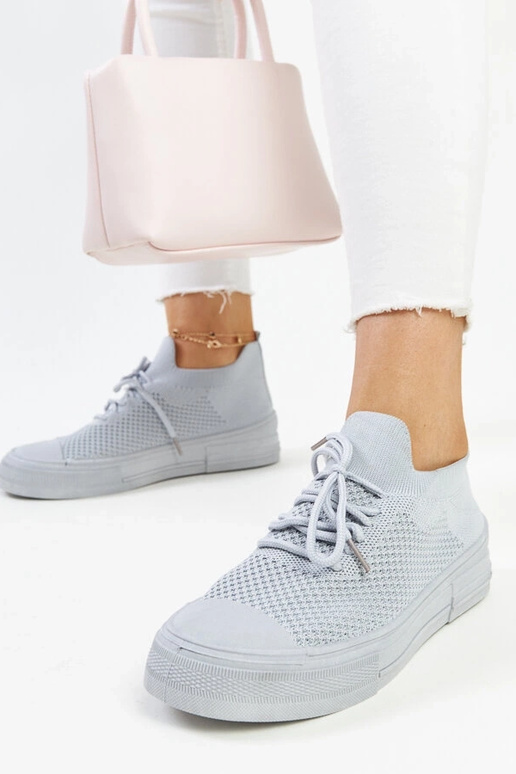 Senaida pilki lengvi sportiniai...