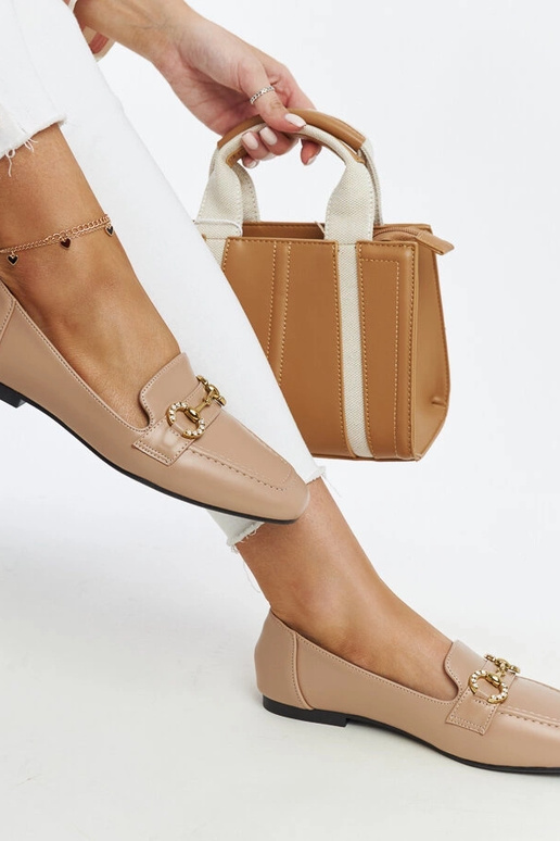 Smėlio spalvos Areebah sagtimi mokasinai