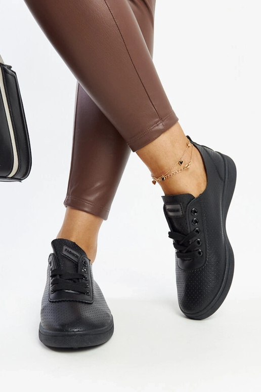 Juodi dirbtinės odos sportbačiai Yusra Juodi dirbtinės odos sportbačiai Yusra