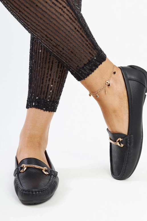 Juodi batukai su dekoratyvine sagtimi... Juodi batukai su dekoratyvine sagtimi...