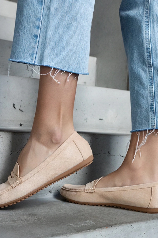 Smėlinės mokasinos iš dirbtinio zomšo... Smėlinės mokasinos iš dirbtinio zomšo...