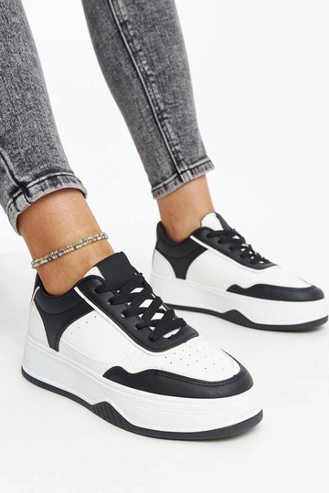 Juodos ir baltos spalvos...