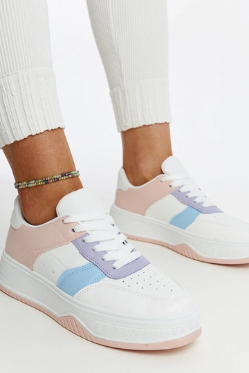 Balti ir rožiniai...