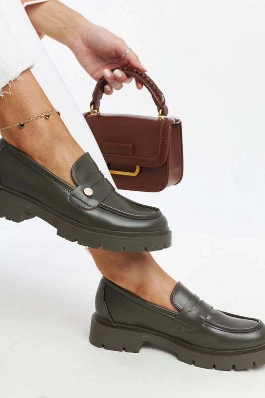 Tamsiai žalios spalvos batukai...