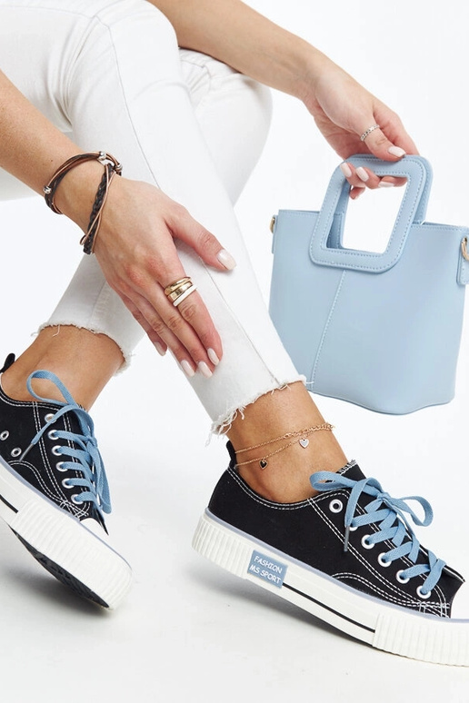 Juodi sportbačiai su spalvotais...