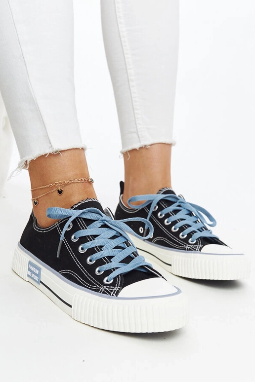 Juodi sportbačiai su spalvotais...