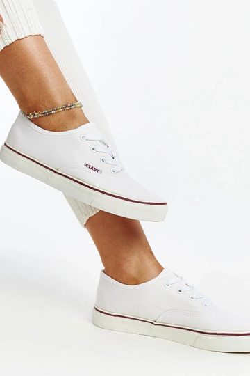 Balti klasikiniai Erla...